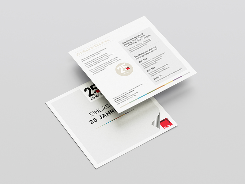 Weiterer Einleger für die Einladungsbroschuere zur 25-jährigen Jubiläumsfeier der Hannover Haus GmbH, gestaltet und produziert von der Markenagentur übereck GmbH aus Hannover.